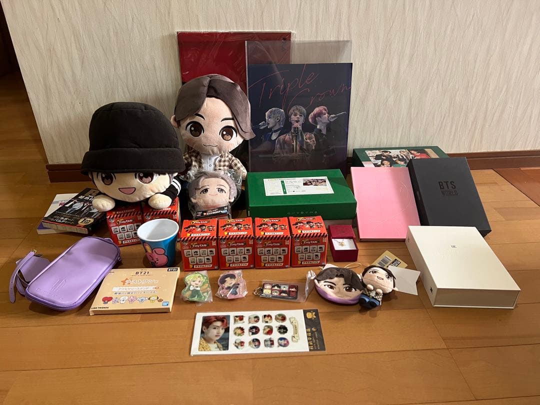 ⭐️BTS 防弾少年団　CD 写真集などなどまとめ売り　アミボム2本付き‼️⭐️