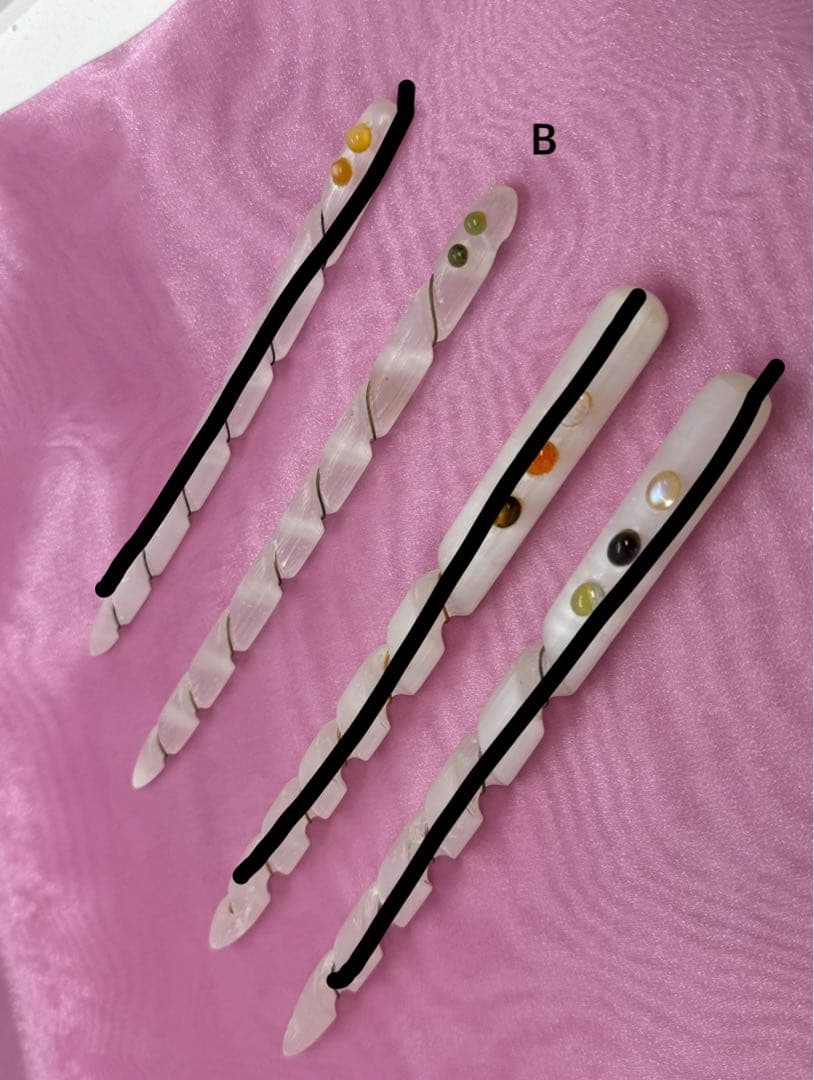 Ｂ）光を宿す“天使の石”セレナイト・スパイラルワンド