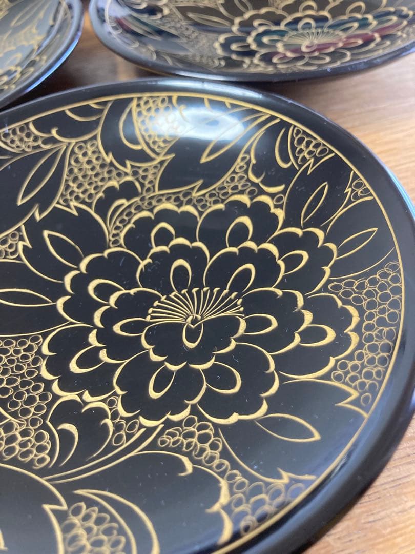 輪島塗　菓子皿(銘々皿) 3枚　沈金　牡丹唐草