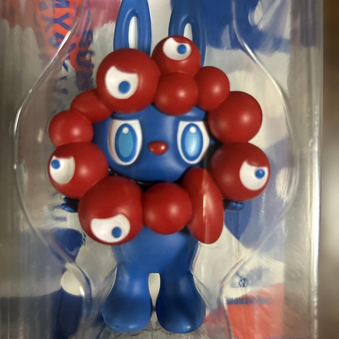 【万博 LABUBU MYAKU-MYAKU 】ミャクミャク　ラブブ