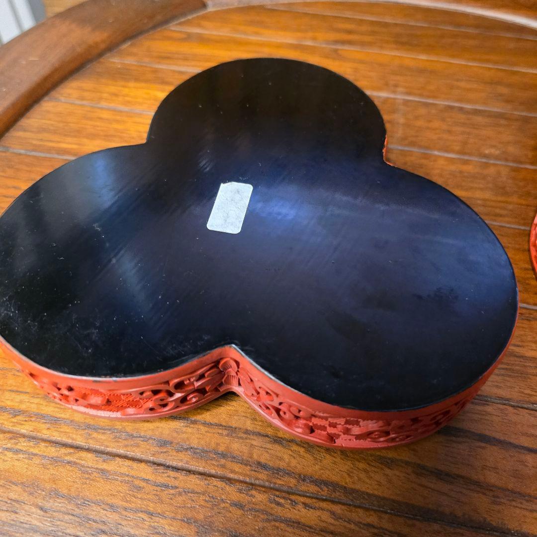 中国 堆朱彫 幾何地唐華唐草文 三輪蓋物 - メルカリ