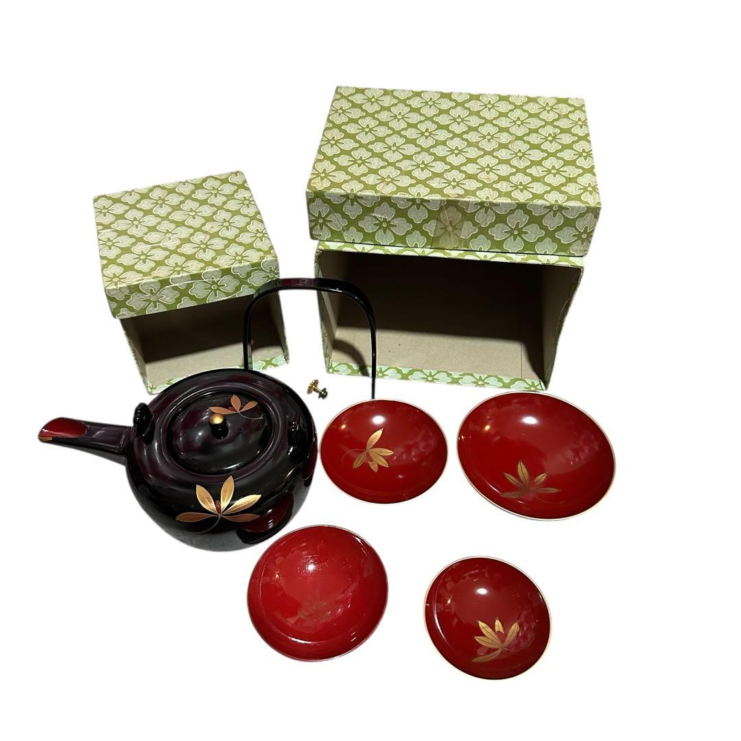 お屠蘇器セット 漆器 鉄せん花柄 酒器