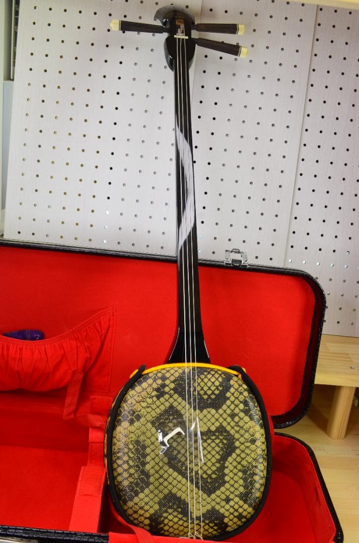 ★美品★ 沖縄三線セット 初心者用ケース付フルセット