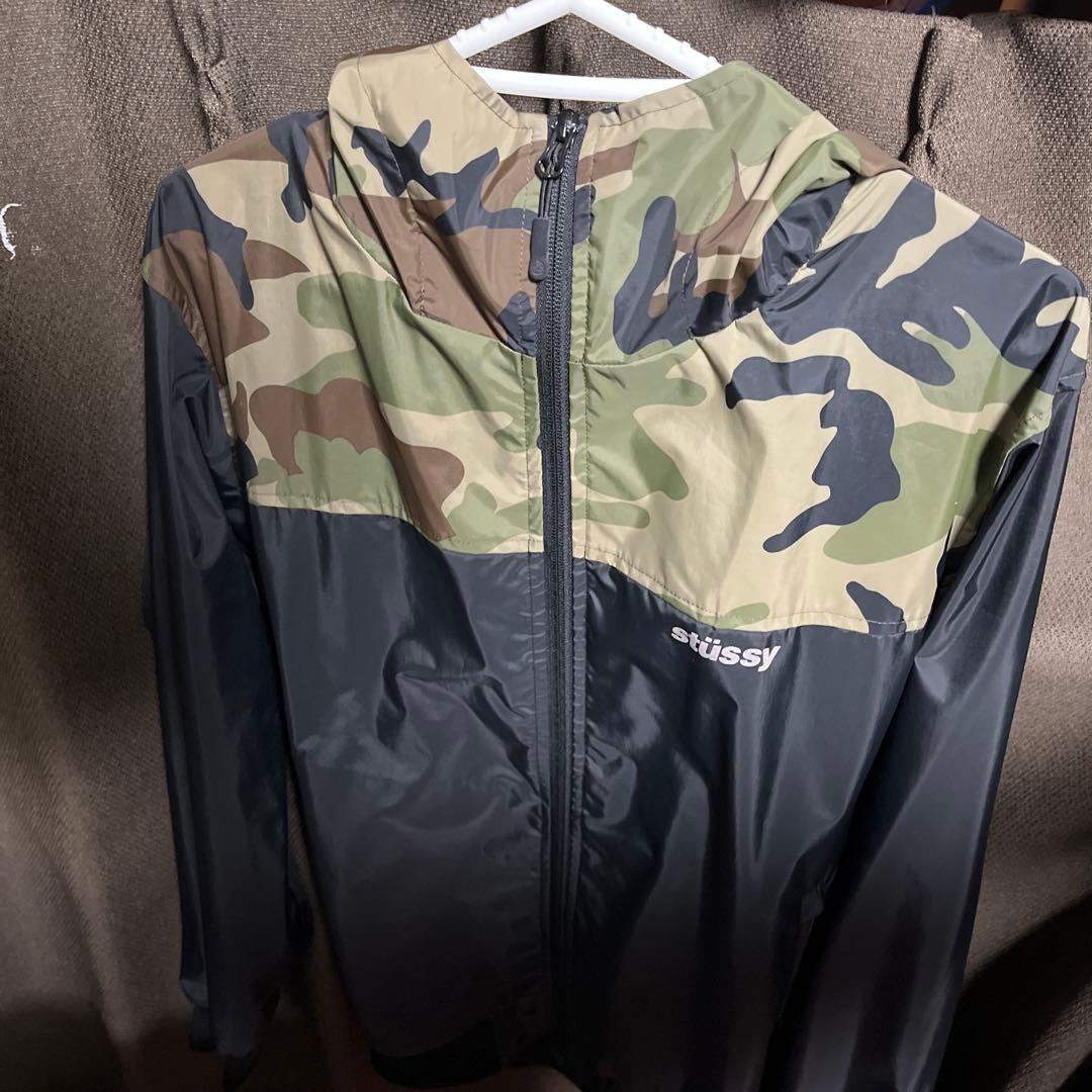 stüssy カモフラージュ ナイロンジャケット - メルカリ