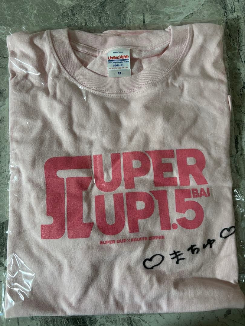 松本かれん エースコック サイン入りTシャツ