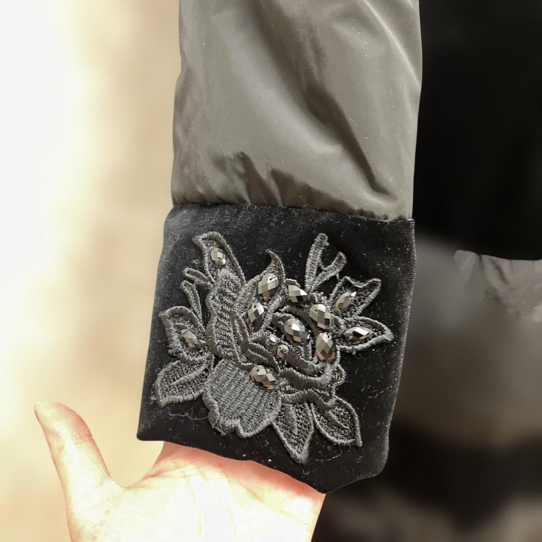 豪華ダウンコ－トsuper beauty美品刺繍ビジュ－付きsize44 - メルカリ