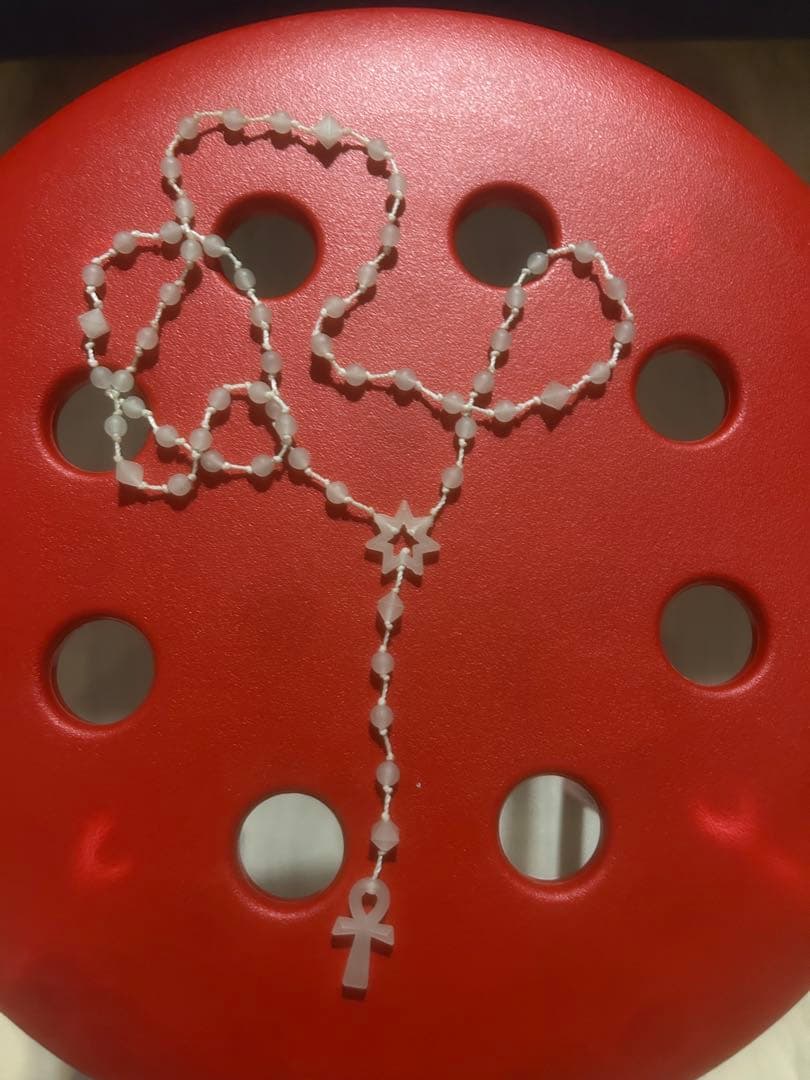 fake as flowers ロザリーネックレス