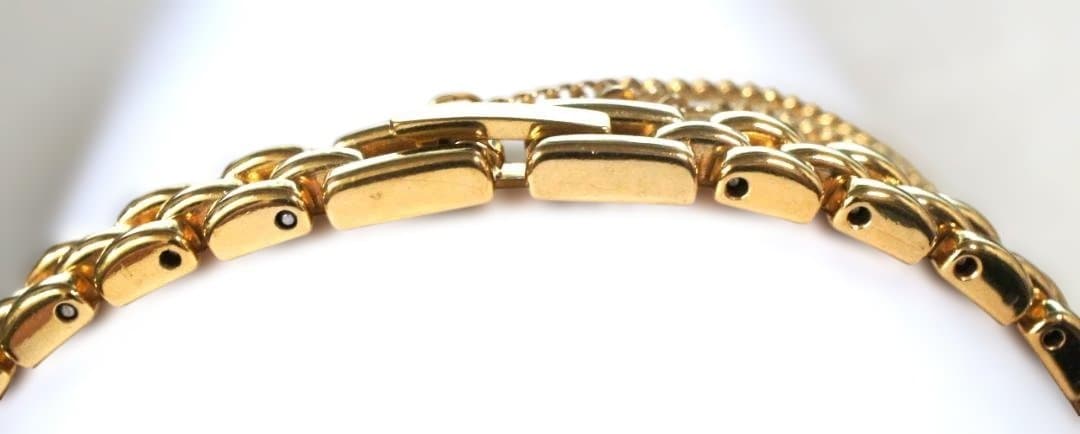 良品】SEIKO オーバル ブレスウォッチ 腕時計 1F21-5A00 - メルカリ