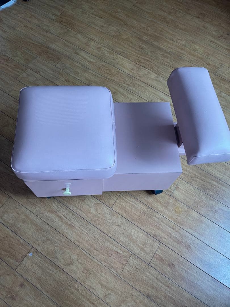 フットケア、ペディキュア用椅子❗️ネイルアート用収納付き椅子