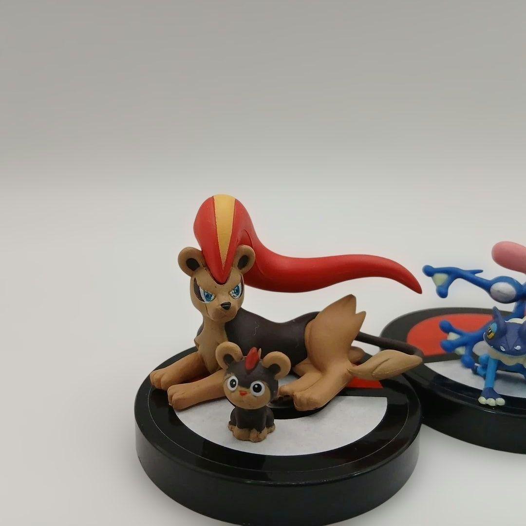 希少 立体ポケモン図鑑 フィギュア ゲッコウガ ブリガロン カエンジン