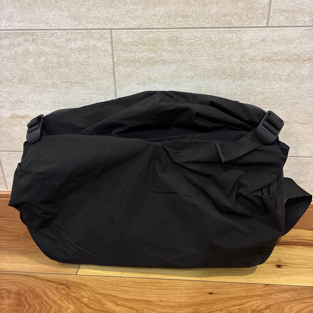 côte&ciel ブラック メッセンジャーバッグ