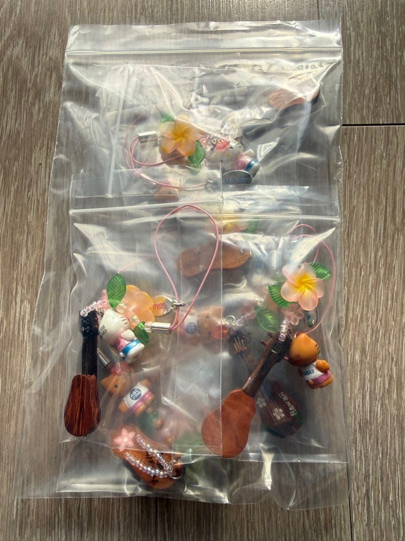 ご当地 日焼け白キティギターウクレレサンダル海亀kitty 根付け