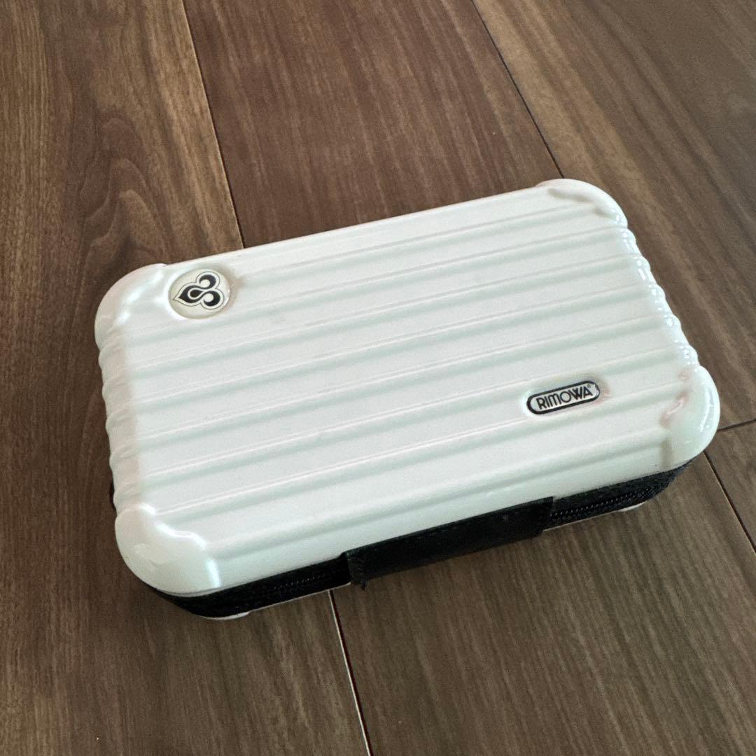 RIMOWA ホワイト トラベルポーチ アメニティポーチ 未使用 - メルカリ
