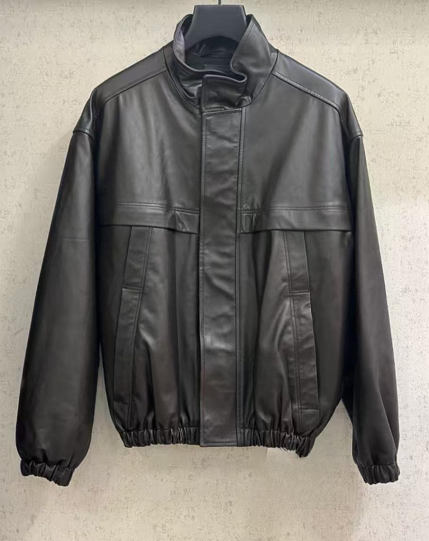 ジャケット・アウター LEMAIRE BOXY LEATHER BLOUSON 23AW BOXY LEATHER BLOUSON IN LEATHER - Moka - Heavy Cow Leather - Women
