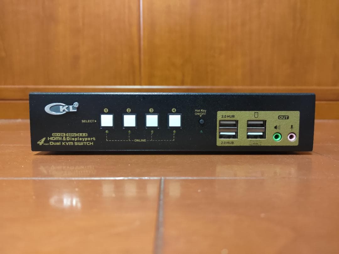 KVMスイッチ4台PC対応HDMI + DP デュアルモニター 1_05943848-9d8e-4927-b1f6-