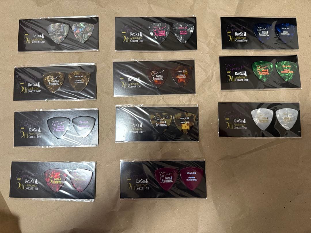 ReoNa ピック ハロー、アンハッピー