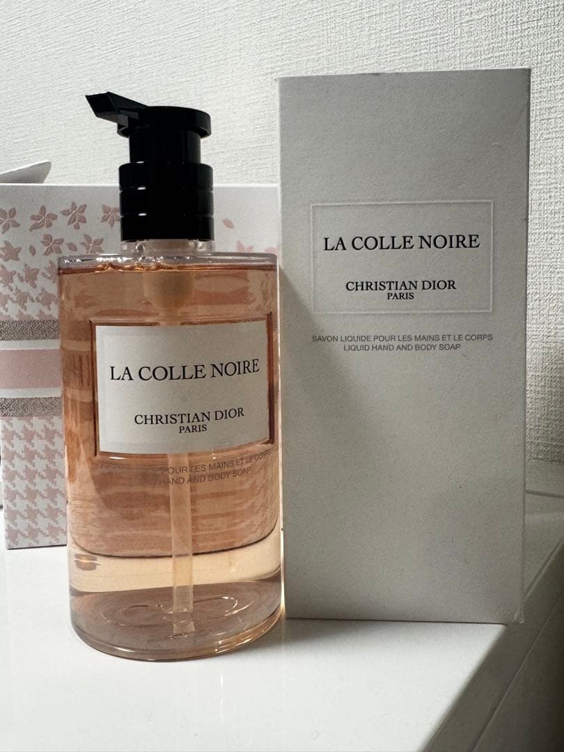 【新品未使用】Dior ハンド＆ボディ ソープ ラコルノワール 300mL