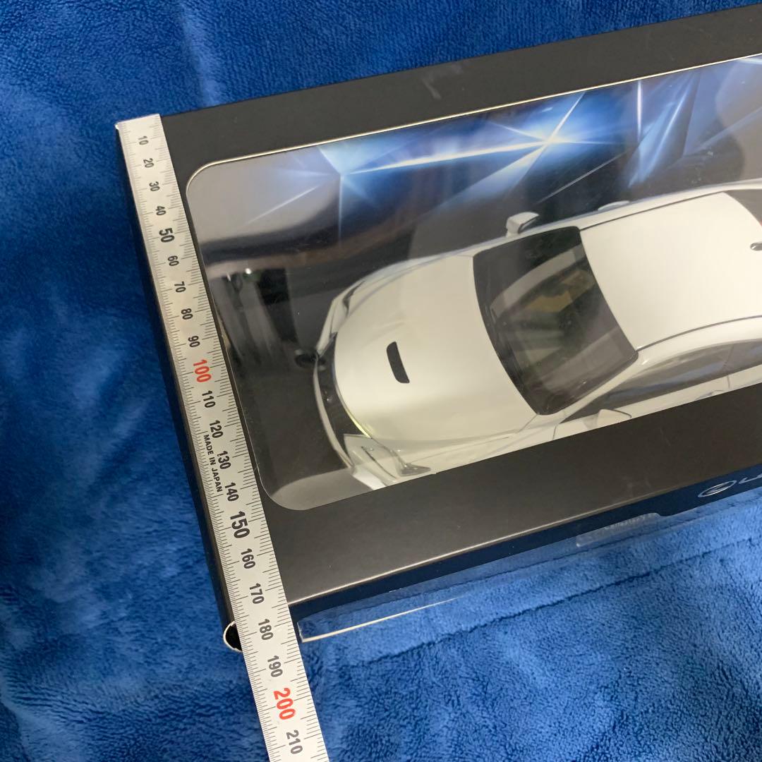 非売品・希少品】レクサス RC-F ミニカー 1/18スケール - メルカリ