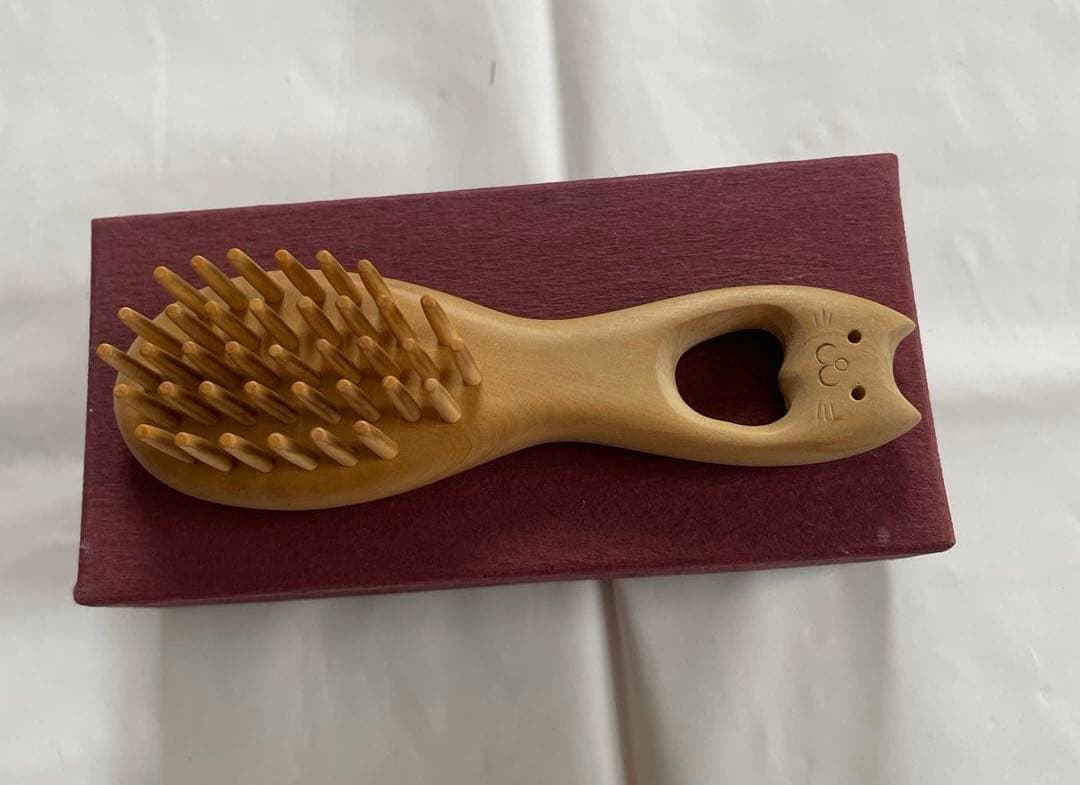 別府工芸　つげの櫛　猫型