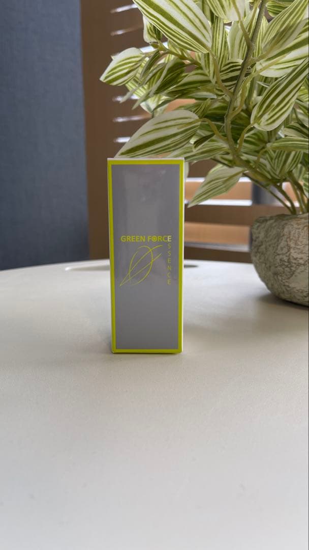 エムディア　グリーンフォースエッセンス（美容液）20ml