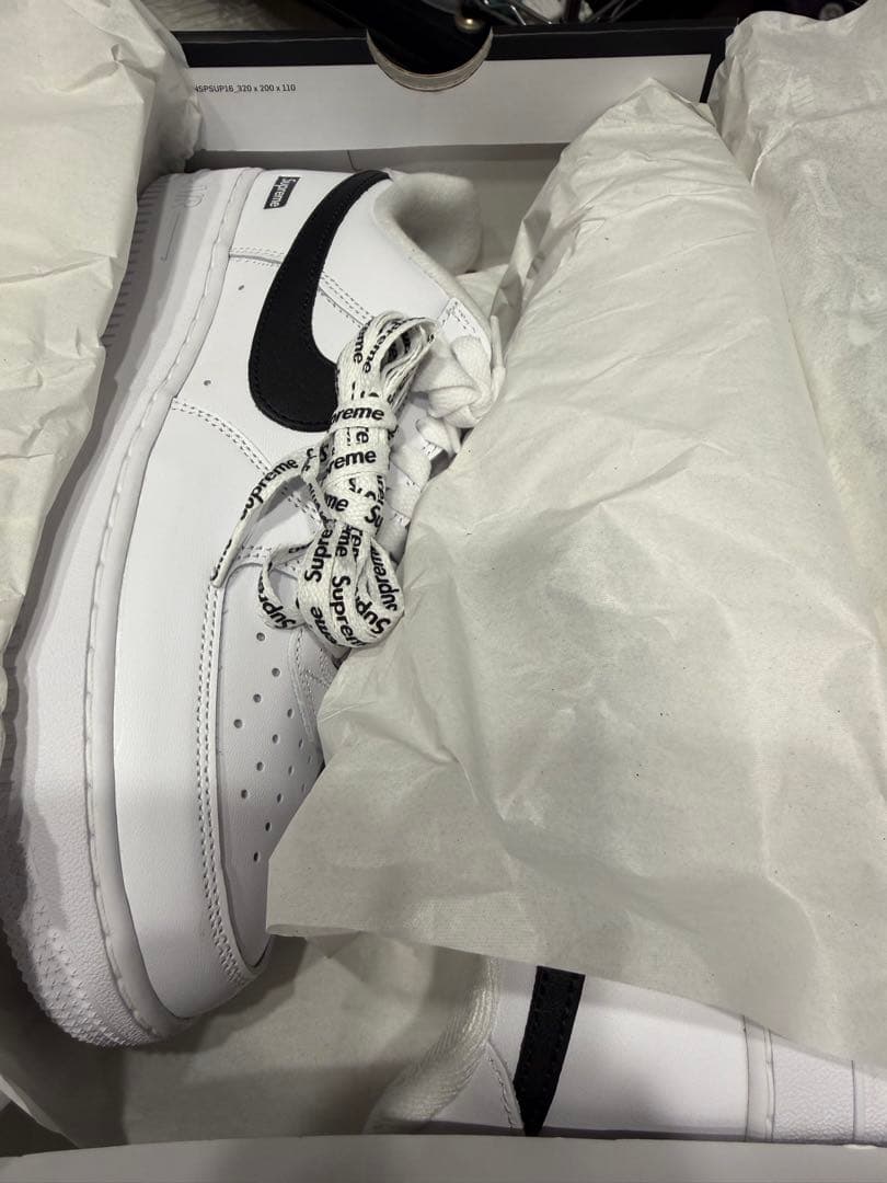 Supreme × Nike Air Force 1 \