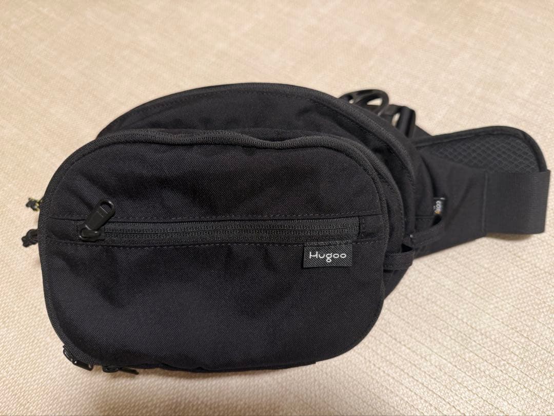 Hugoo ヒップシート ブラック CORDURA