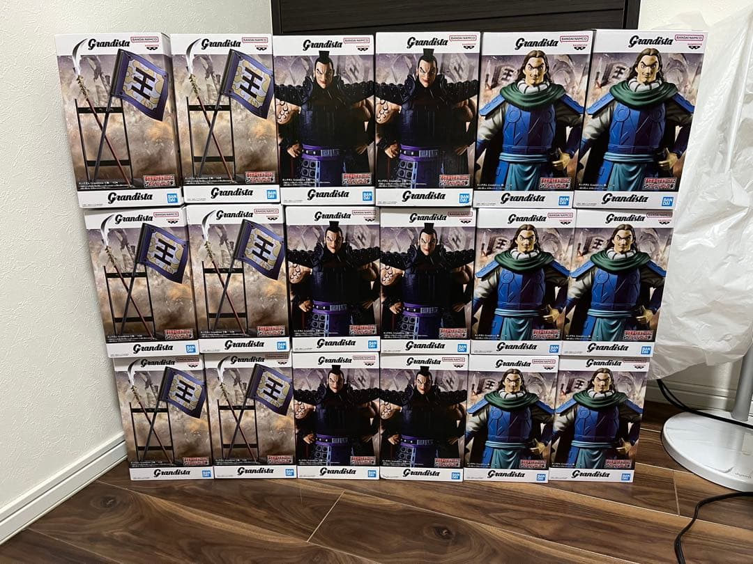 Grandista 王騎 矛&旗&王騎の右腕パーツ 騰 フィギュア 18箱セット