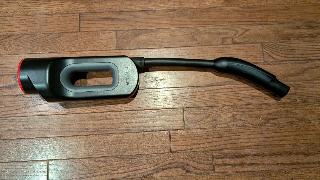 Tesla CHAdeMO Charging Adapter　テスラ