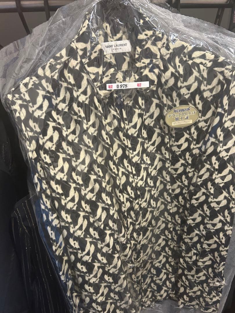 サンローラン　シャツ　山崎賢人着用