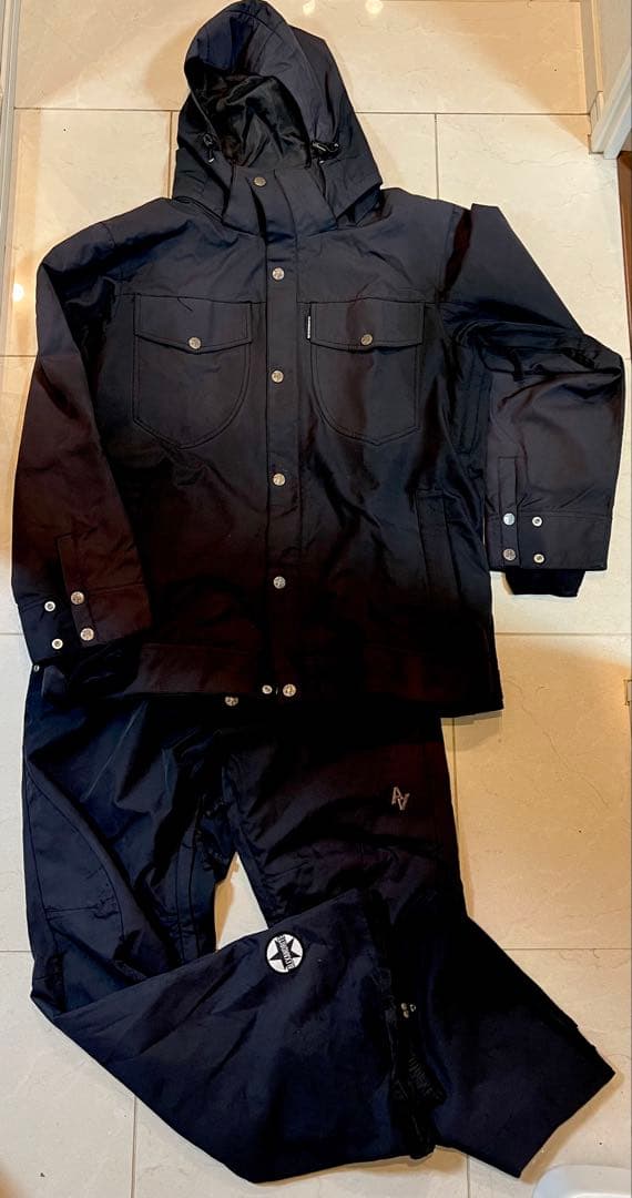 A.A. ダブルエー スノーボードウエア・パンツセット 黒