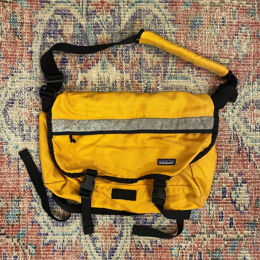 patagonia パタゴニア　ハーフマス　メッセンジャー　マンゴー　usa patagonia ハーフマスメッセンジャーバッグ マンゴー - メルカリ