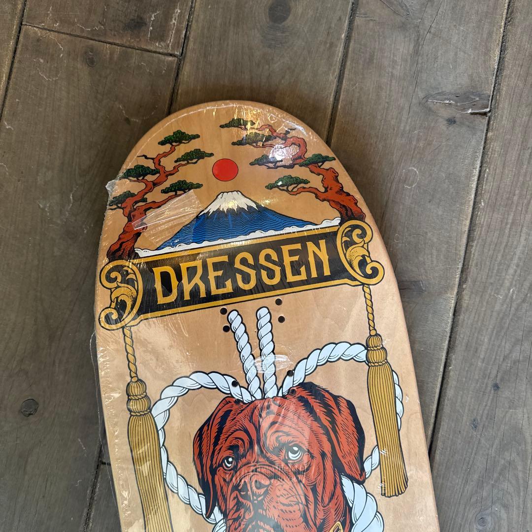 Santa Cruz サンタクルーズ スケボーデッキ ドレッセン 犬の横綱モデル