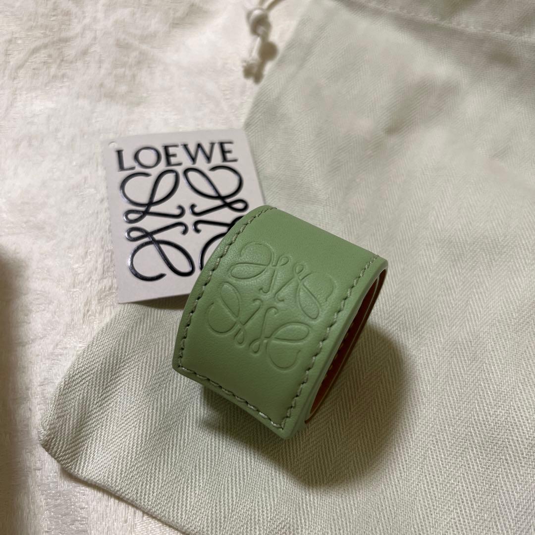 LOEWE】ロエベ スラップ ブレスレット スモール グリーン 緑 - メルカリ