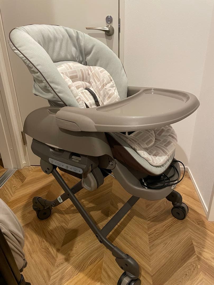 コンビ　電動　ハイローチェア Combi コンビ ネムリラ AUTO SWING Simplight (マーブルグレー) ハイ