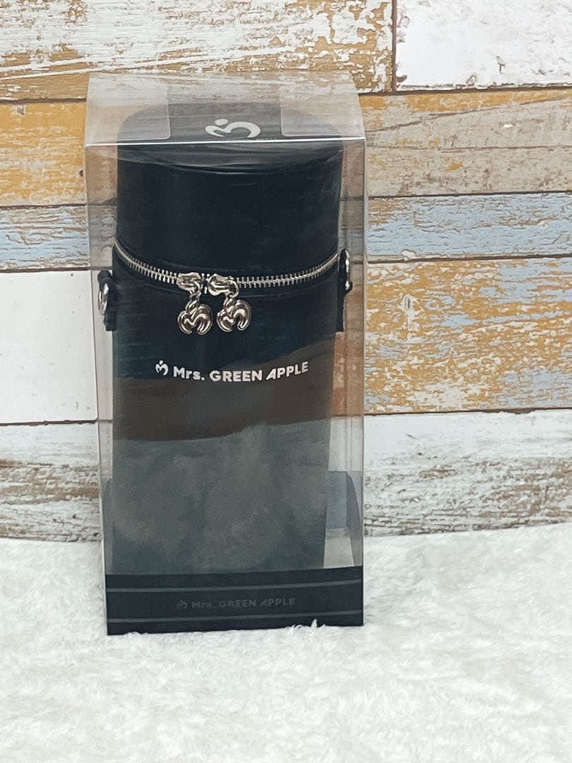 新品未使用 Mrs. GREEN APPLE ペンライトケース ストラップ付き - メルカリ