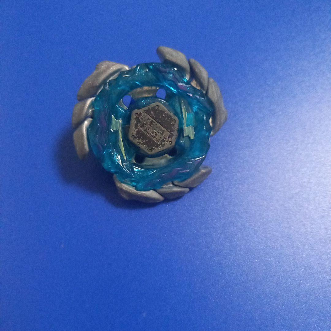 メタルファイトベイブレード　ブリッツユニコルノ