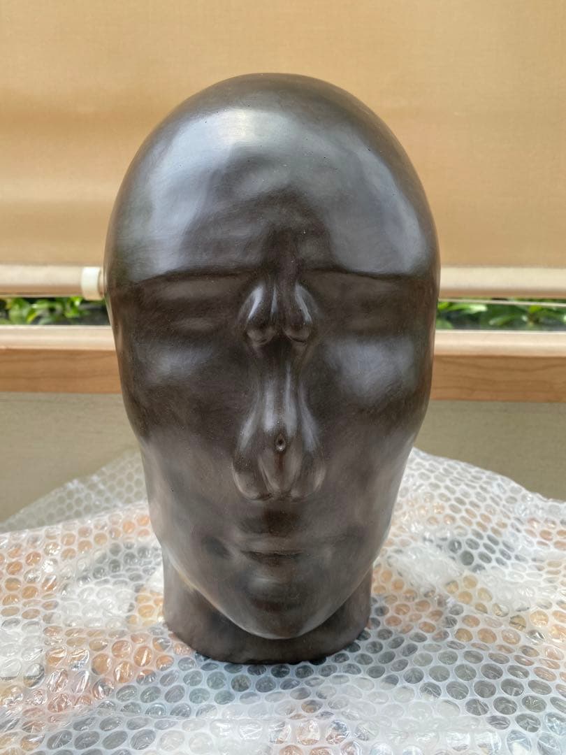 佐藤公平 陶器製 人形の頭部彫刻 黑陶 置物 陶芸 共箱
