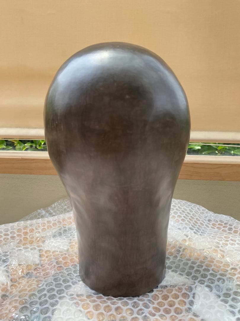 佐藤公平 陶器製 人形の頭部彫刻 黑陶 置物 陶芸 共箱