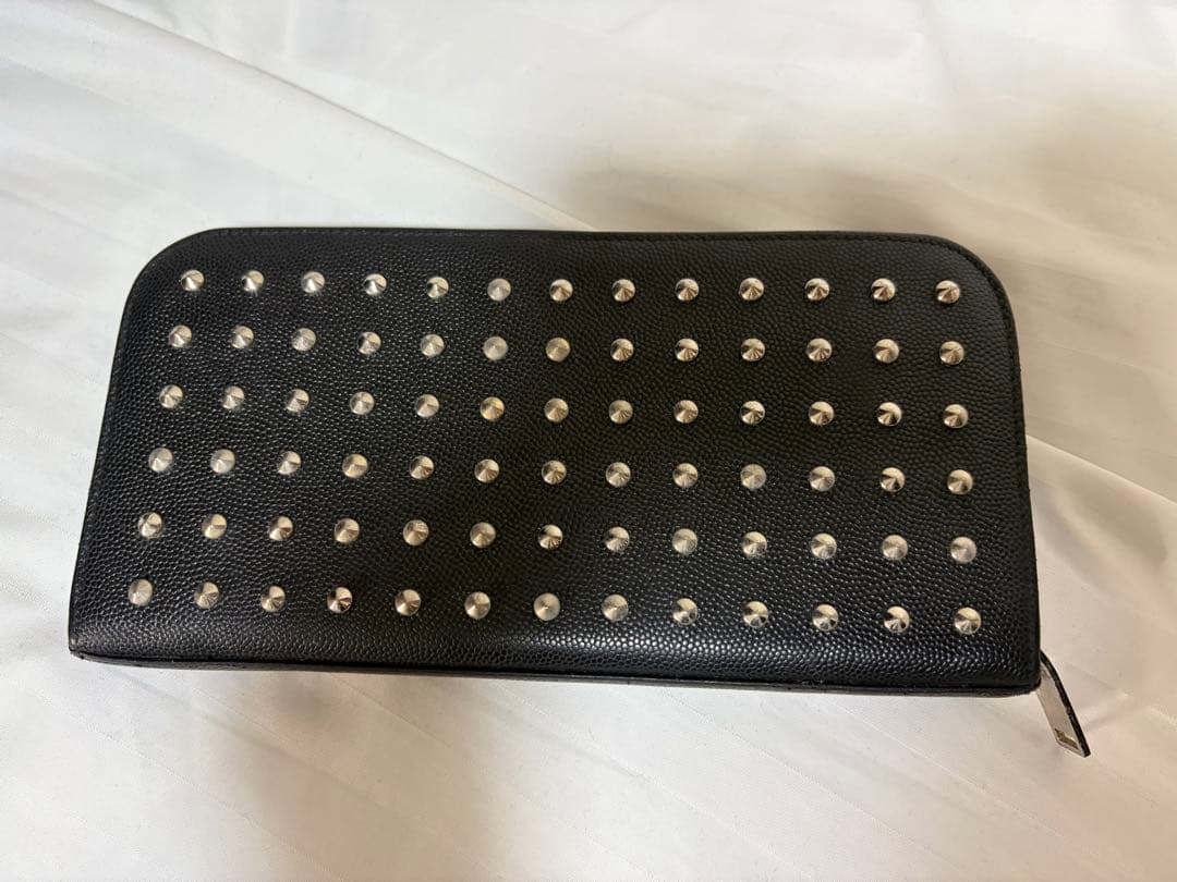 SAINT LAURENT スタッズ長財布