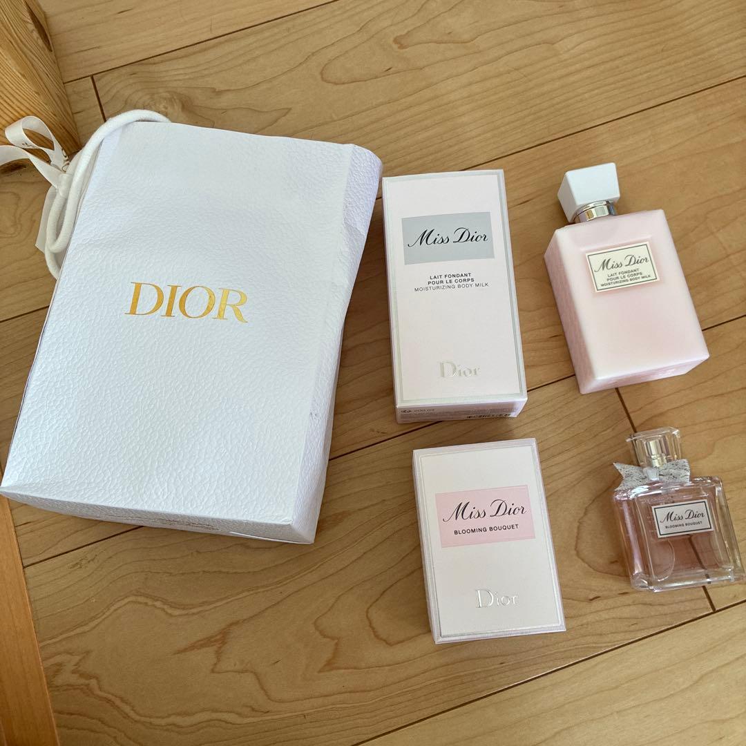 Dior Miss Dior ディオール　人気のけ香水、ボディーミルクセット