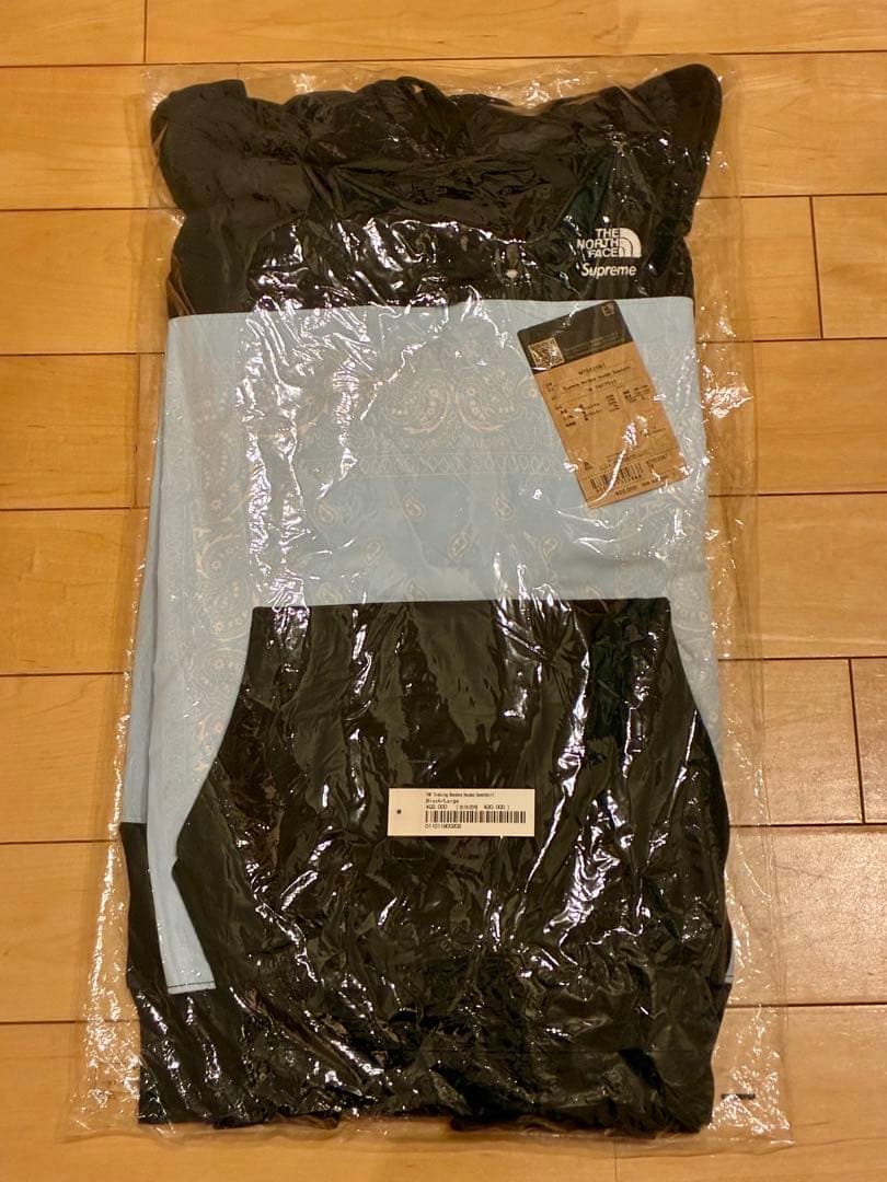 ハヤマン／Supreme Bandana Hooded Sweatshir