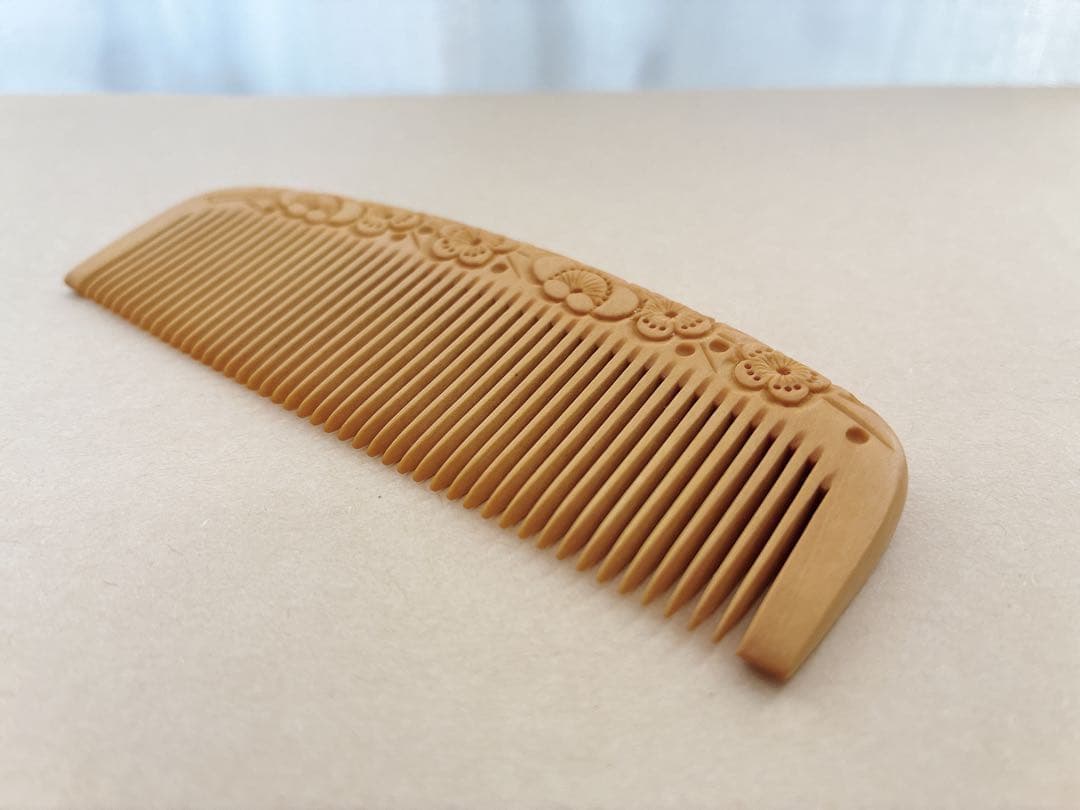 辻忠商店　彫りつげ櫛　梅　3寸5分