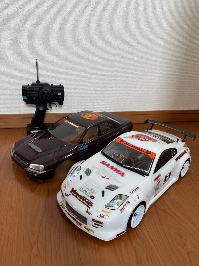 1/10 ラジコンドリフト ドリパケ Z33 LED電飾付おまけボディER34