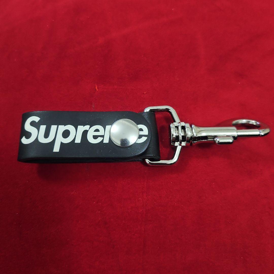 小*川様 シュプリーム キーループ　キーホルダー