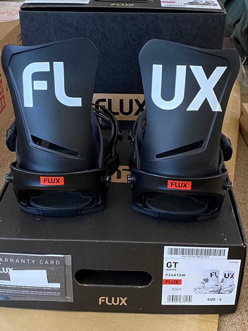 FLUX DSビンディング サイズS ブラック