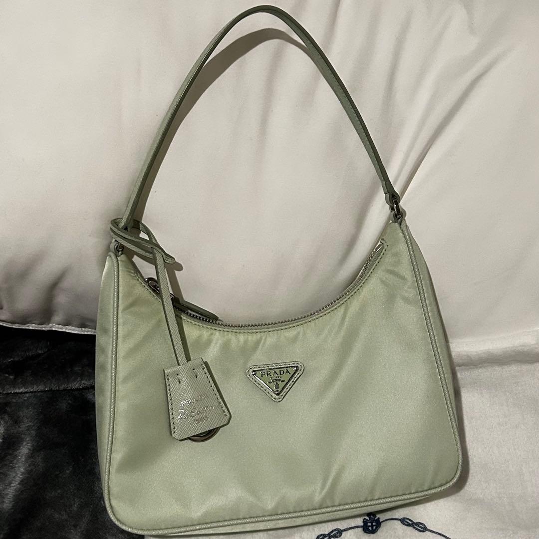 【美品】PRADA プラダ RE-EDITION 2005 ナイロンハンドバッグ