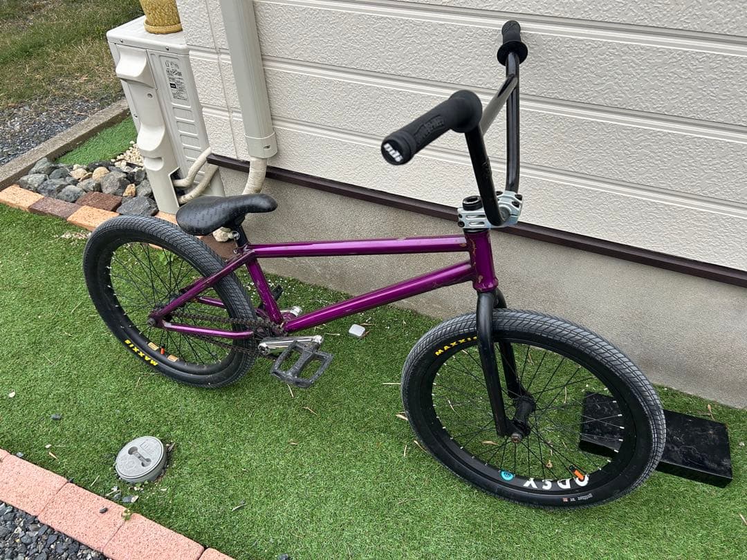 f*e様 超軽量BMX 20インチ ストリート　1から組みました。
