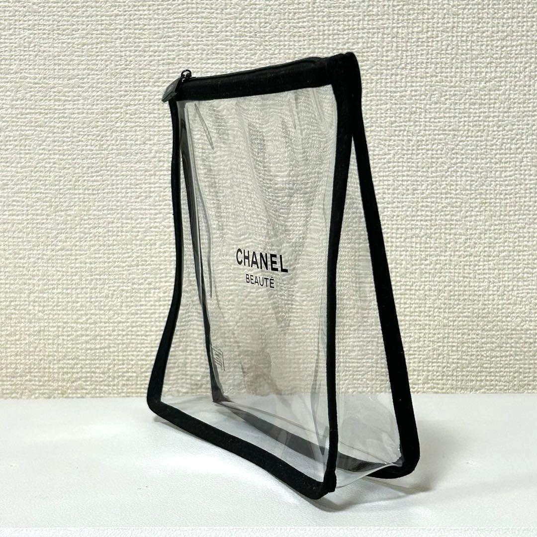 新品未使用CHANELシャネルロゴ入りノベルティークリアビニールポーチ