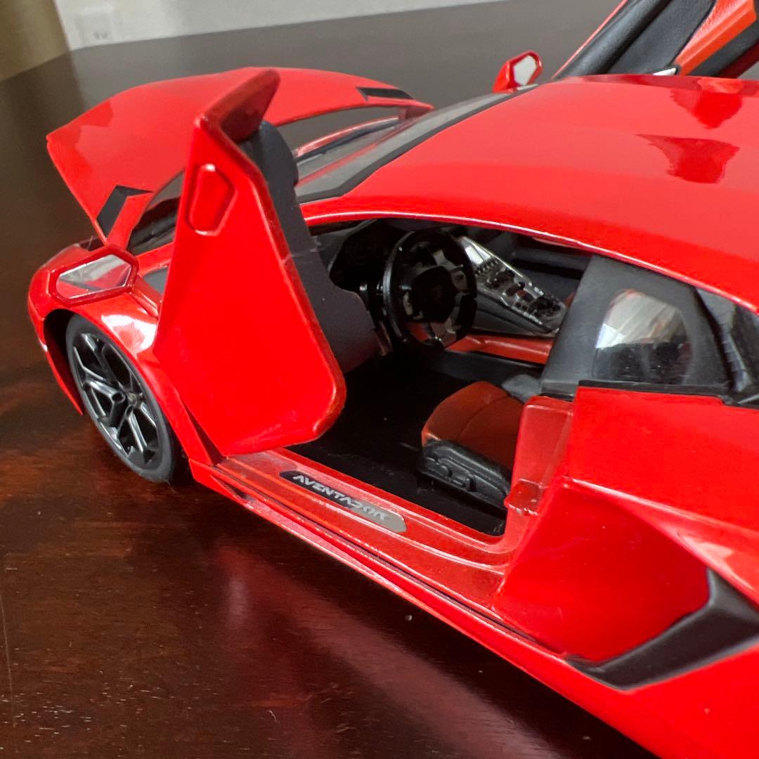 D*s様 ランボルギーニ Aventador LP700-4 1/18サイズ レ - メルカリ