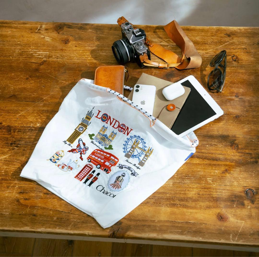 正規品　Mサイズ　公式完売　ボール&チェーン　チャコット　コラボ　ロンドン柄の白